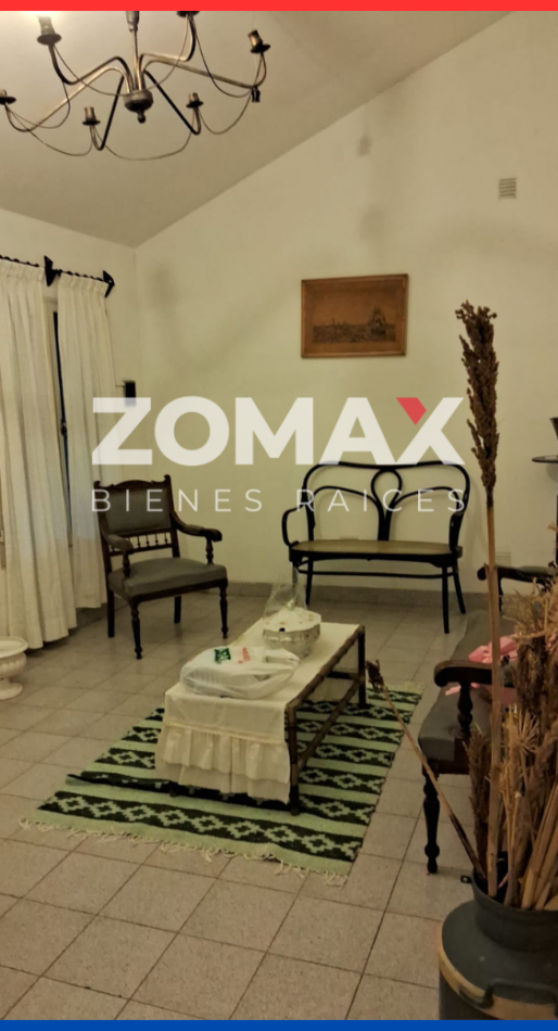 CASA EN VENTA B° SAN CARLOS. APTA CRED HIPOTECARIO.
