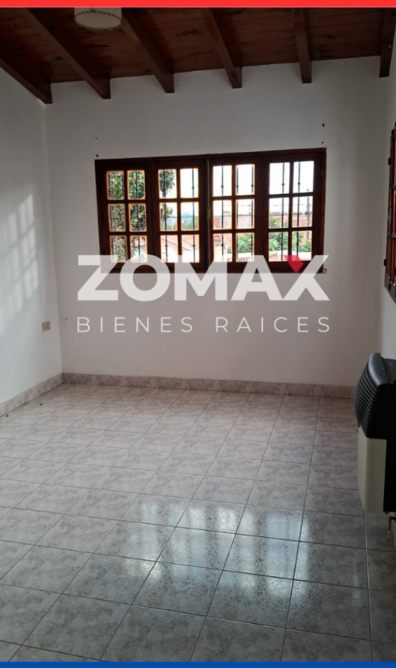 CASA EN VENTA B° SAN CARLOS. APTA CRED HIPOTECARIO.